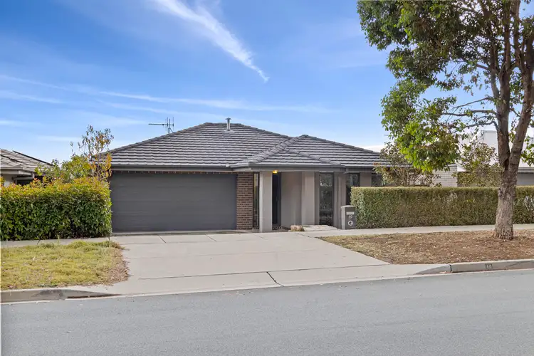Second view of Homely house listing, 40 Cocoparra Crescent, Crace ACT 2911
