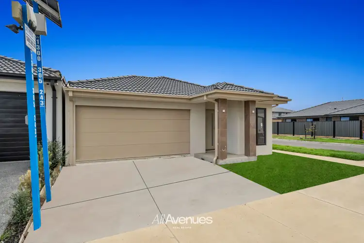 5 Amadeus Street, Clyde VIC 3978