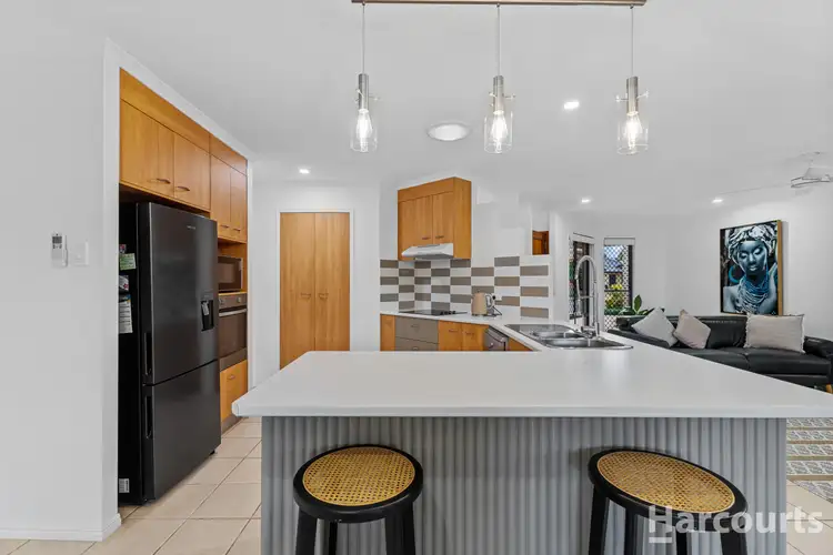 6 Florida Court, Torquay QLD 4655
