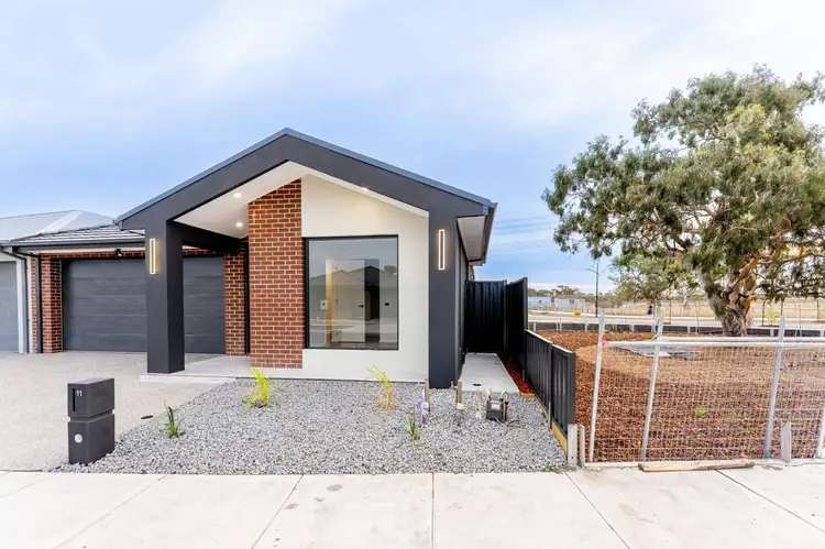 11 Currango Street, Wollert VIC 3750