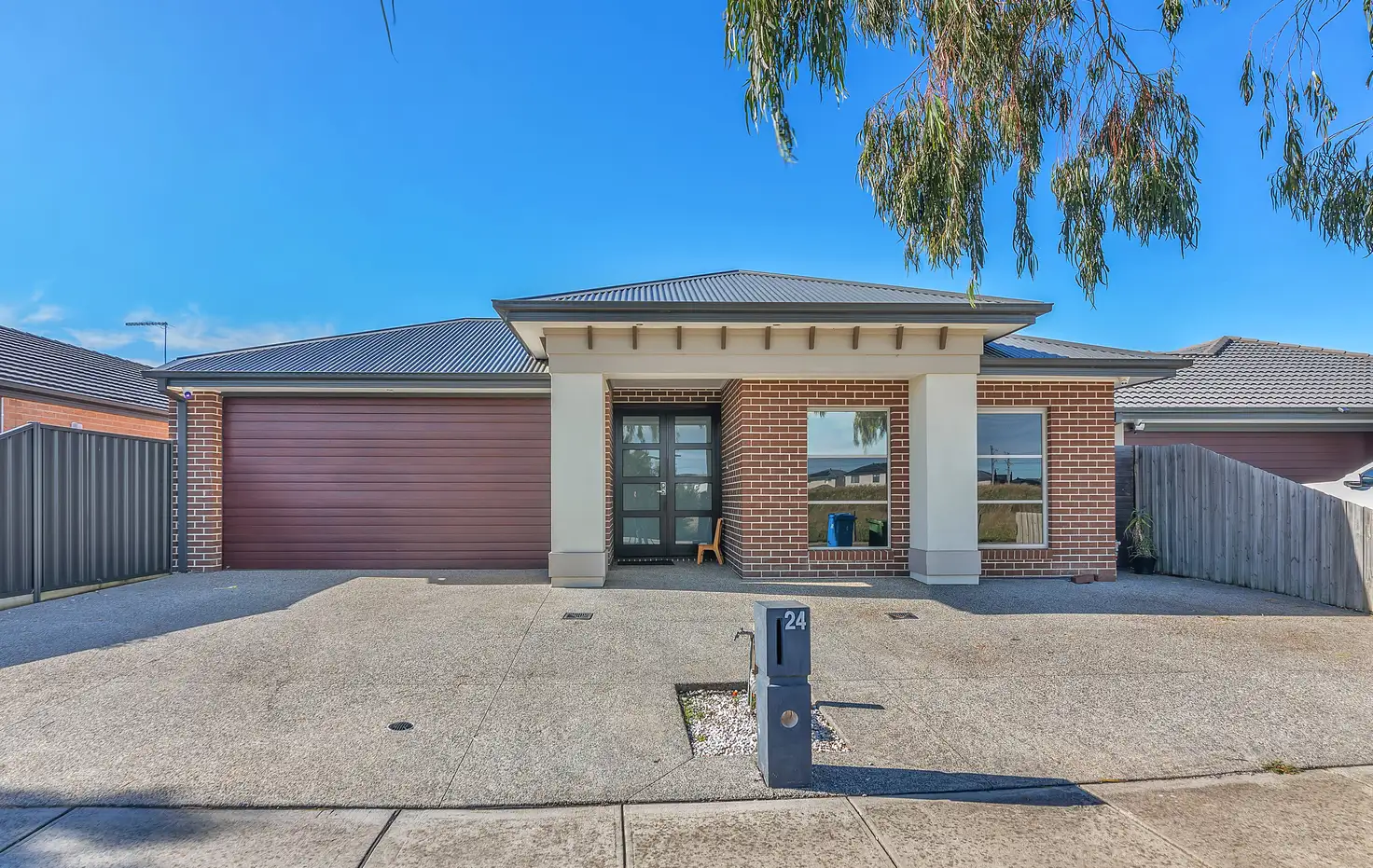 Main view of Homely house listing, 24 Banjo Circuit, Lynbrook VIC 3975