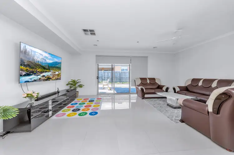 Fourth view of Homely house listing, 24 Banjo Circuit, Lynbrook VIC 3975