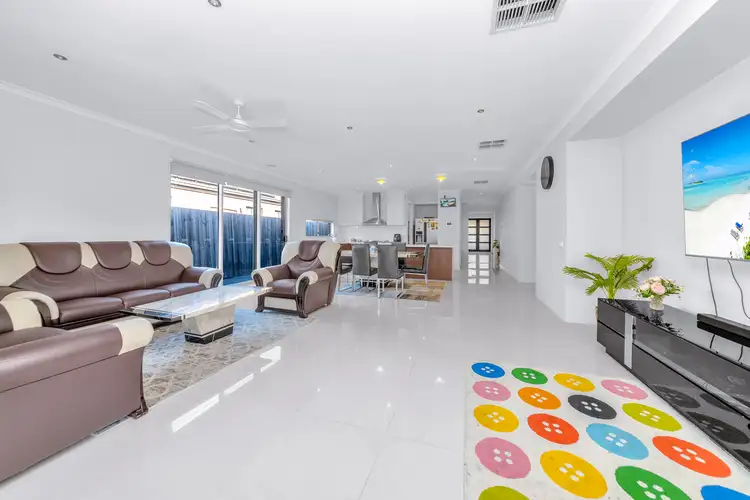 Fifth view of Homely house listing, 24 Banjo Circuit, Lynbrook VIC 3975