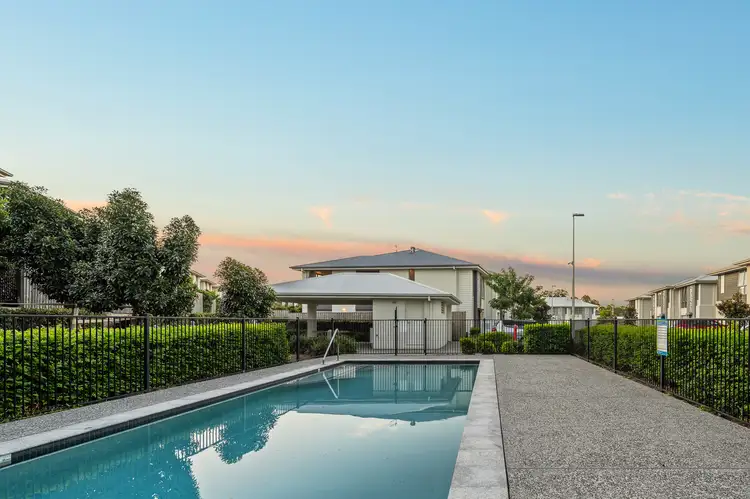 8/1 Isla Street, Pimpama QLD 4209