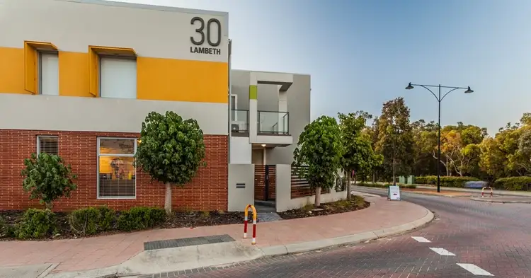 1/30 Lambeth Circle, Wellard WA 6170