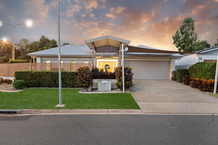 1 Selwyn Circuit, Trinity Park QLD 4879