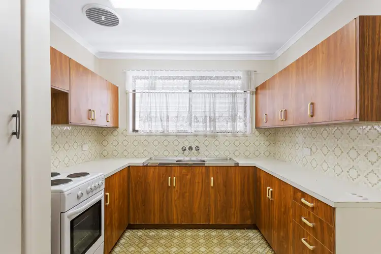 402 Oxley Avenue, Redcliffe QLD 4020