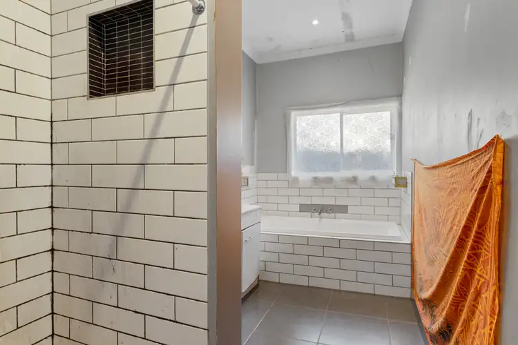 Fifth view of Homely house listing, 20 Neimur Avenue, Deer Park VIC 3023