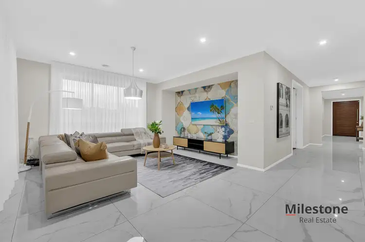 Sixth view of Homely house listing, 2 Delegate Circuit, Lyndhurst VIC 3975