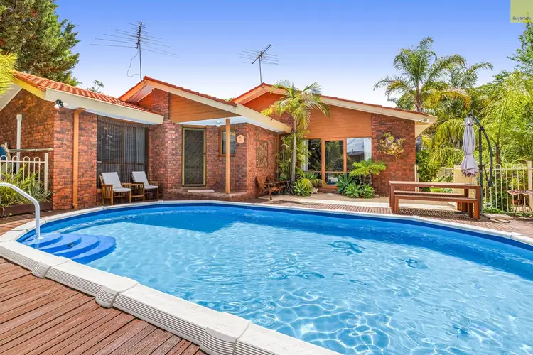 6 Amstel Close, Darley VIC 3340