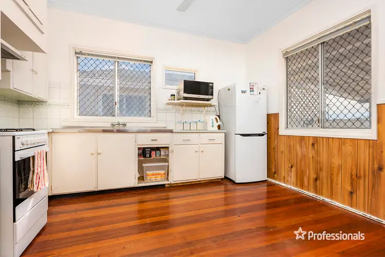 Fourth view of Homely house listing, 180 Gregory Street, Beachlands WA 6530