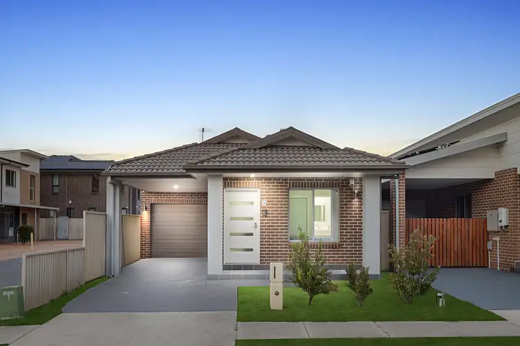 52 Waring Crescent, Plumpton NSW 2761