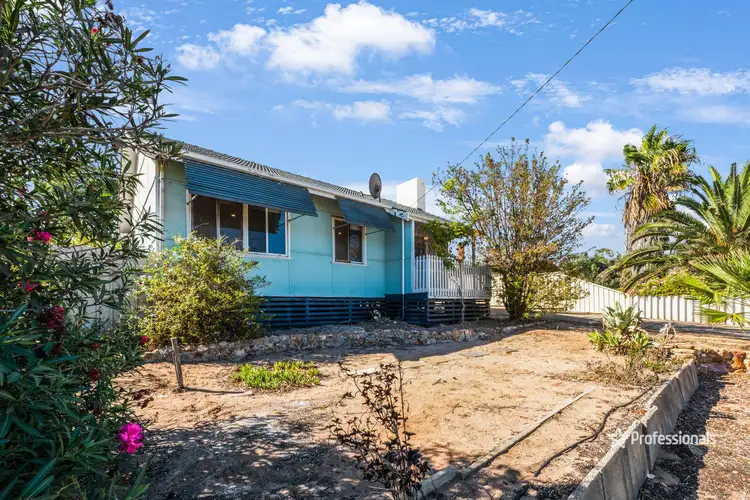 339 Banksia Street, Rangeway WA 6530