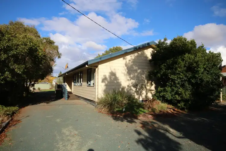 30 Michie Street