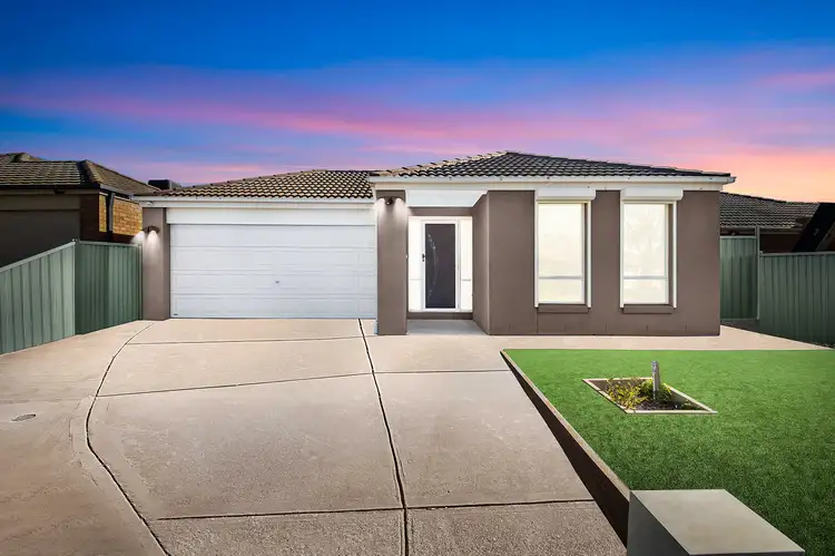 Second view of Homely house listing, 3 Toohey Court, Wyndham Vale VIC 3024