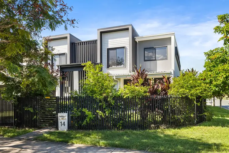 14 Tasmania Avenue, Newport QLD 4020