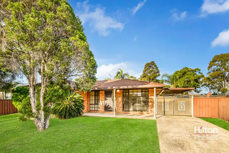 6 Warrina Place, Glendenning NSW 2761