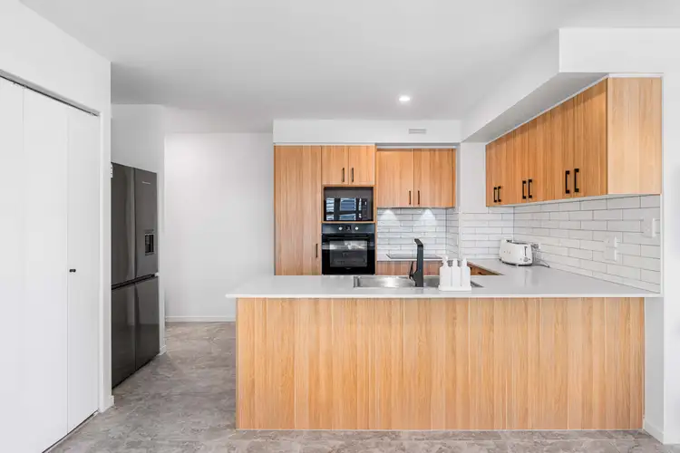 Fifth view of Homely house listing, 10/8 Besham Parade, Wynnum QLD 4178