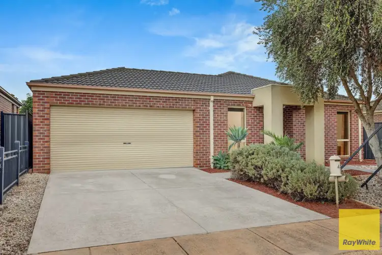 4 Opperman Place, Point Cook VIC 3030