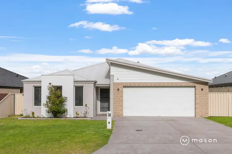 9 Ethereal Drive, Mckail WA 6330