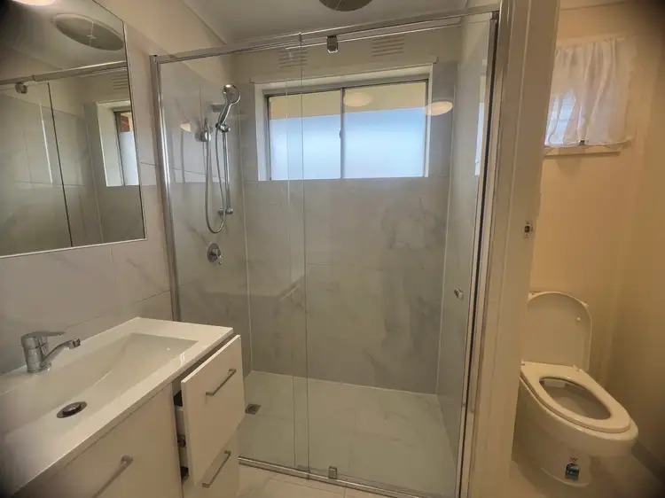 Fifth view of Homely unit listing, 1/3 Bride Avenue, Hampton Park VIC 3976