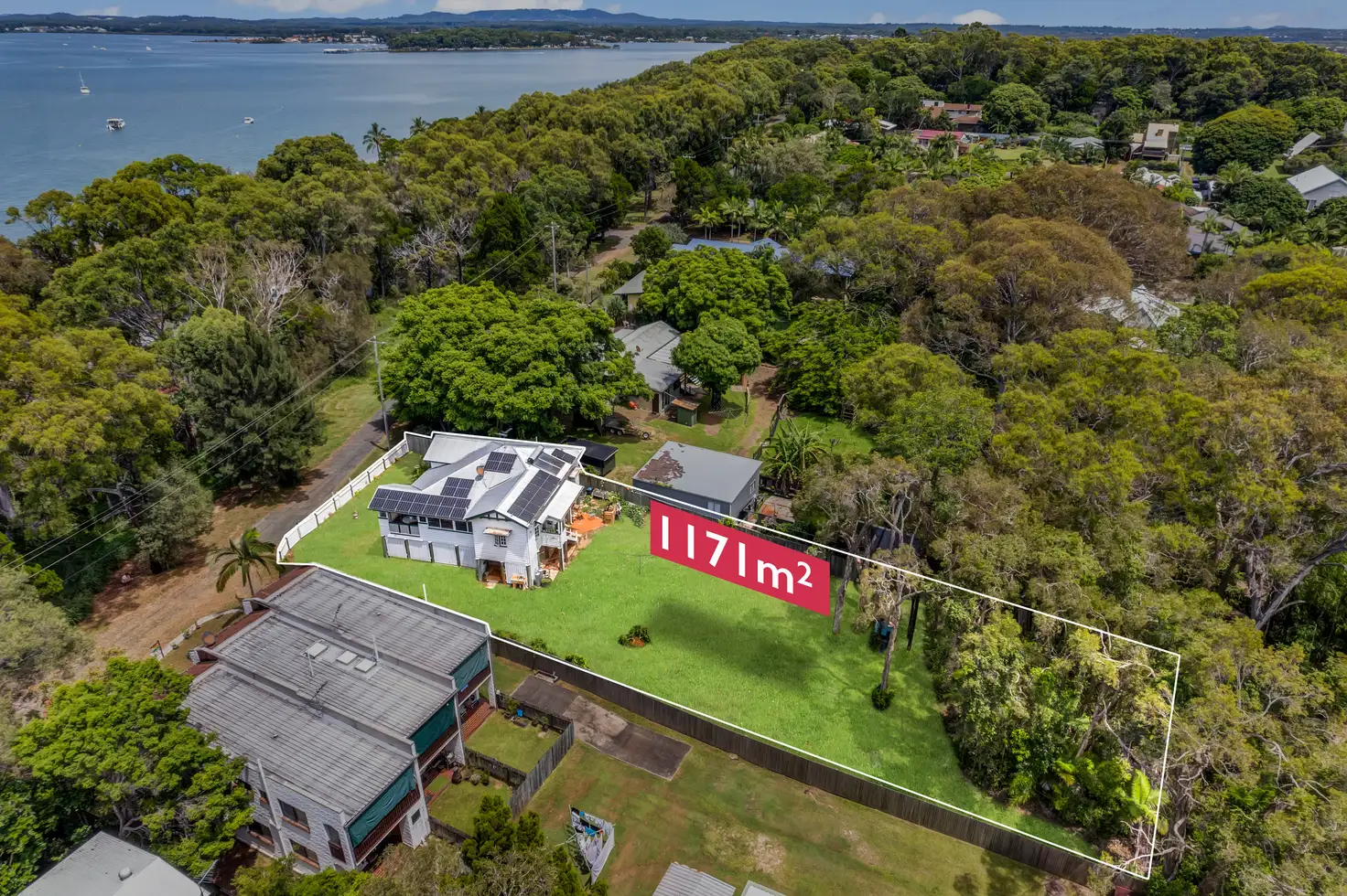 Main view of Homely house listing, 10 Victoria Parade South, Coochiemudlo Island QLD 4184