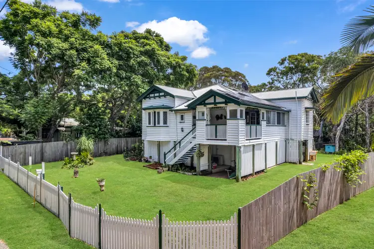 Second view of Homely house listing, 10 Victoria Parade South, Coochiemudlo Island QLD 4184