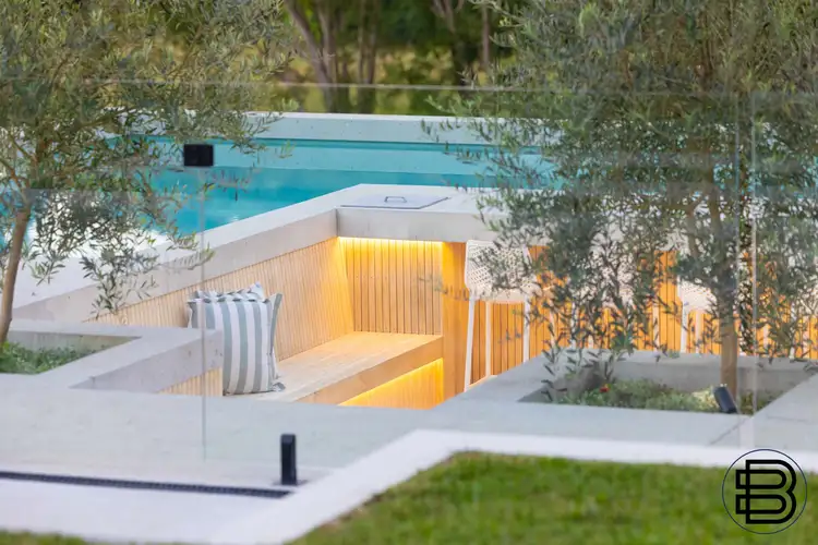 84 Middle Creek Road