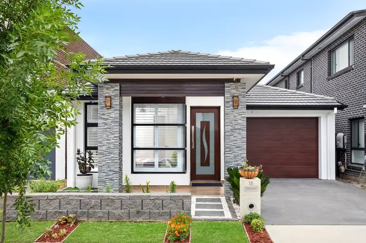 18 Firefly Street (Nirimba Fields)