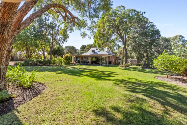 118 Bortolo Drive