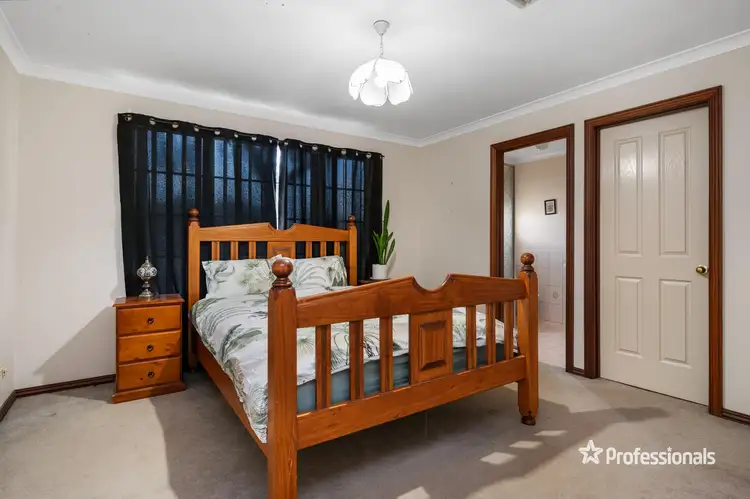 Fifth view of Homely house listing, 2 Carlyle Court, Boulder WA 6432