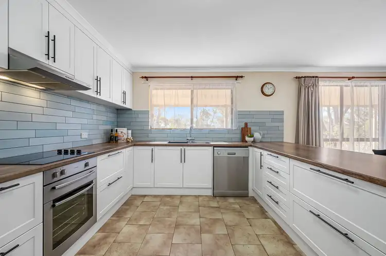 Sixth view of Homely rural property listing, 63 Lorke Road, Williamstown SA 5351