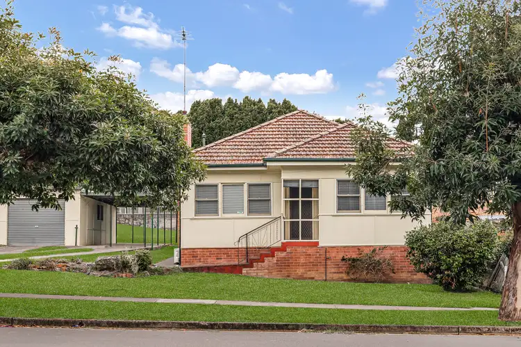 5 Blaxland Avenue, Penrith NSW 2750