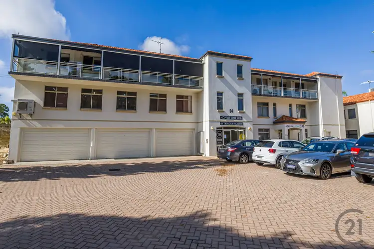 94 Mandurah Terrace