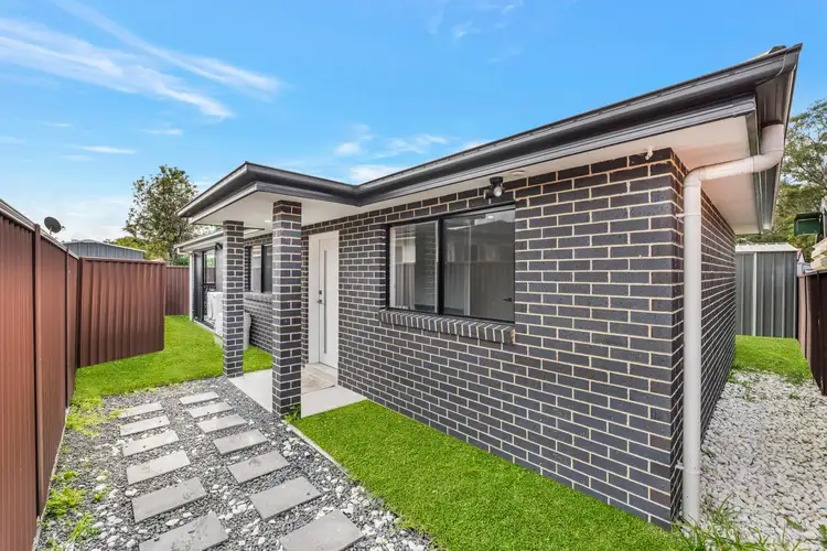 10A Pilliga Cres, Bossley Park NSW 2176