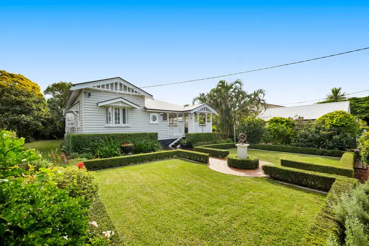 18 Ludwick Street, Cannon Hill QLD 4170