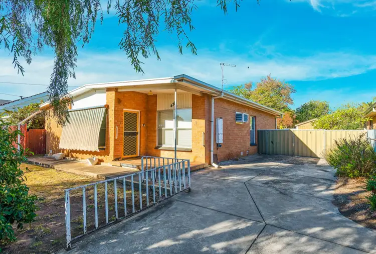 30 East Avenue, Northfield SA 5085