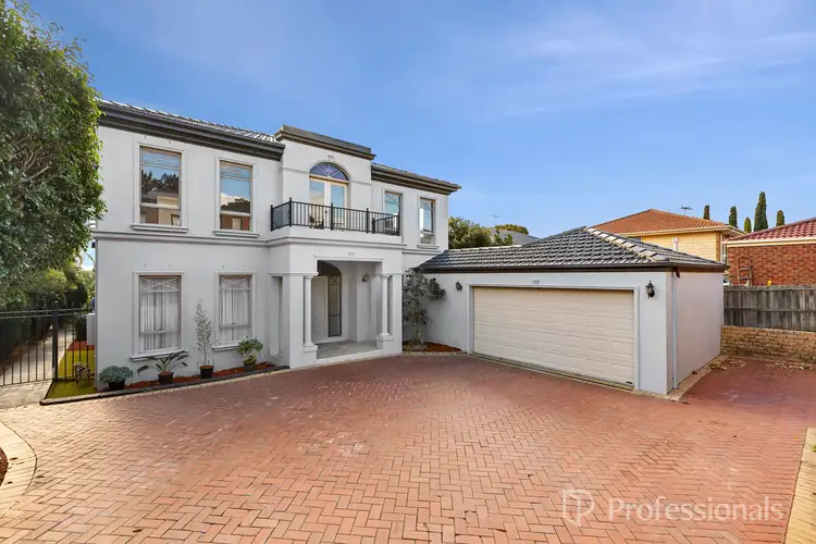 Main view of Homely house listing, 10 Penderel Way, Bulleen VIC 3105