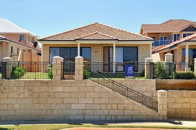 53 Batavia Avenue, Wannanup WA 6210