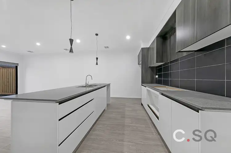 Fifth view of Homely house listing, 7 Schefflera Street, Craigieburn VIC 3064