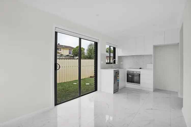 14a Bensbach Road, Glenfield NSW 2167