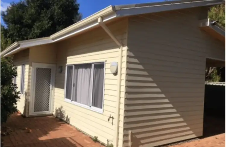 35A Chadwick Parade, Brookdale WA 6112