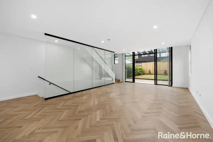 2/165 Livingstone Road, Marrickville NSW 2204