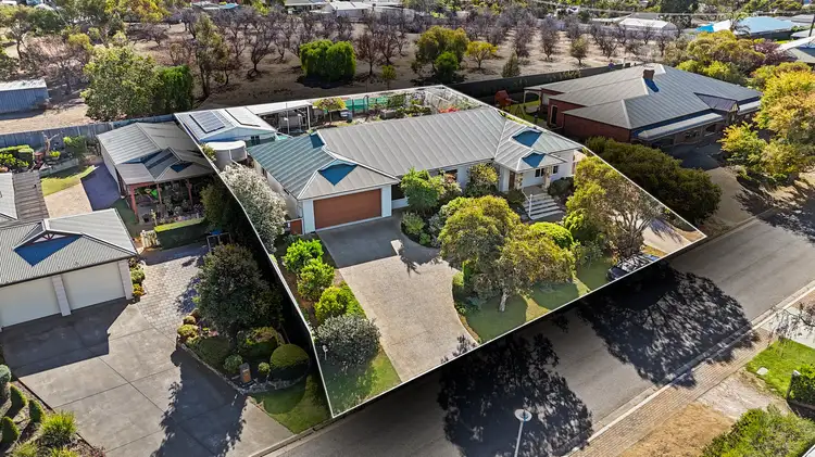 28 Gollan Avenue, Strathalbyn SA 5255