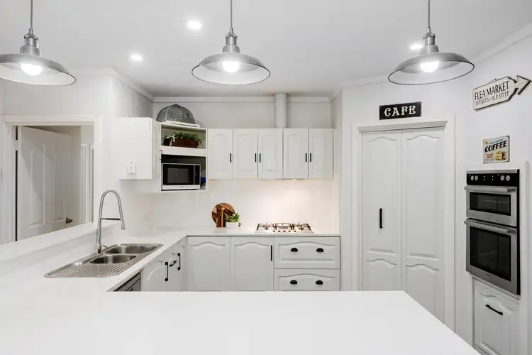 Second view of Homely house listing, 20 Honeytree Place, Falcon WA 6210