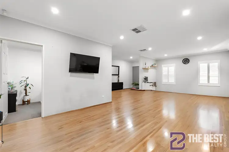 Sixth view of Homely house listing, 6 Nutmeg Place, Wattle Grove WA 6107