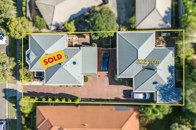 1 & 2/286 Gap Road, Sunbury VIC 3429