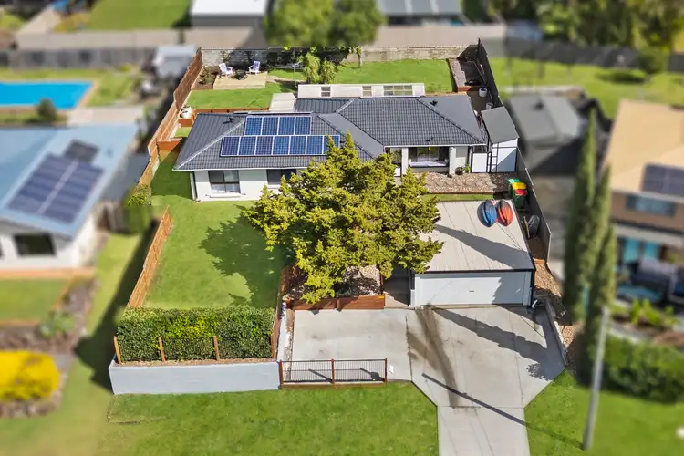 Second view of Homely house listing, 25 Cabernet Crescent, Thornlands QLD 4164