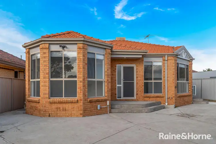 Fourth view of Homely house listing, 2/25 Lachlan Road, Sunshine West VIC 3020