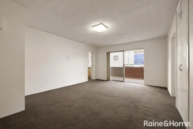 Second view of Homely unit listing, 20/11 Crest Road, Crestwood NSW 2620